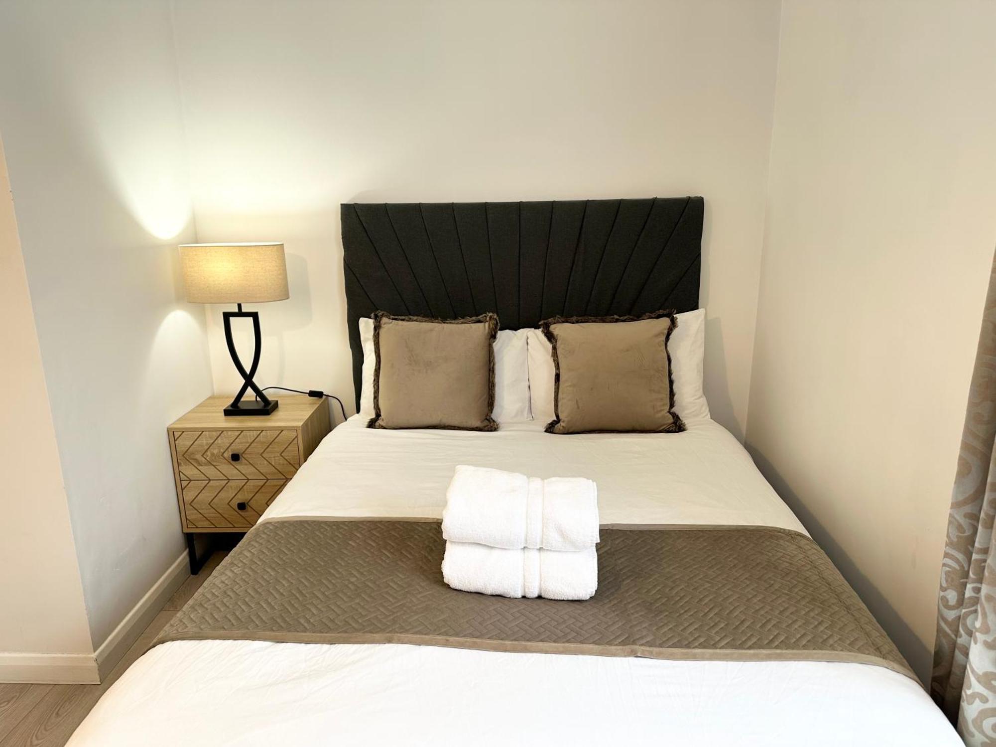 Twin Room with Shower,1663087208:JPEG